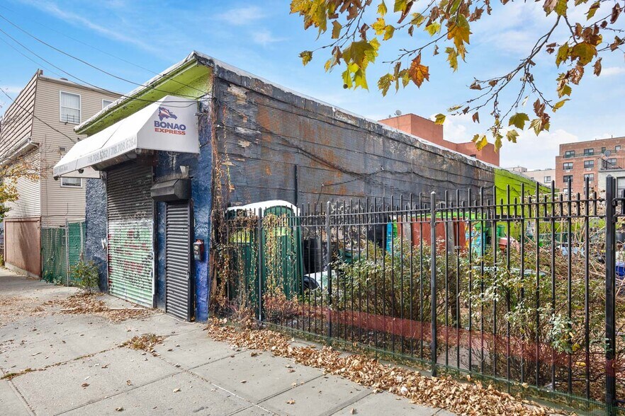 1207 Hoe Ave, Bronx, NY à vendre - Photo du bâtiment - Image 3 de 11