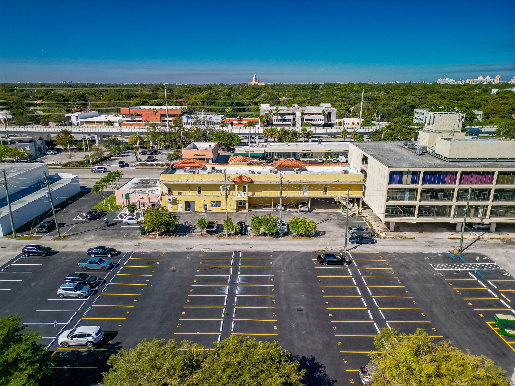 430 S Dixie Hwy, Miami, FL for lease Primary Photo- Image 1 of 53