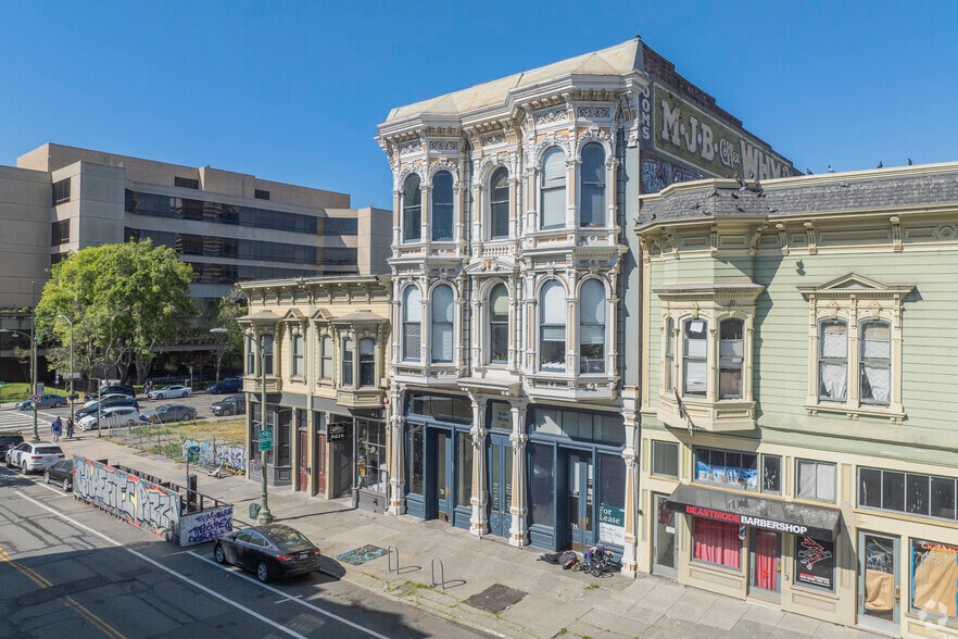 717 & 725 Washington Street portfolio of 2 properties for sale on LoopNet.ca - Primary Photo - Image 1 of 12