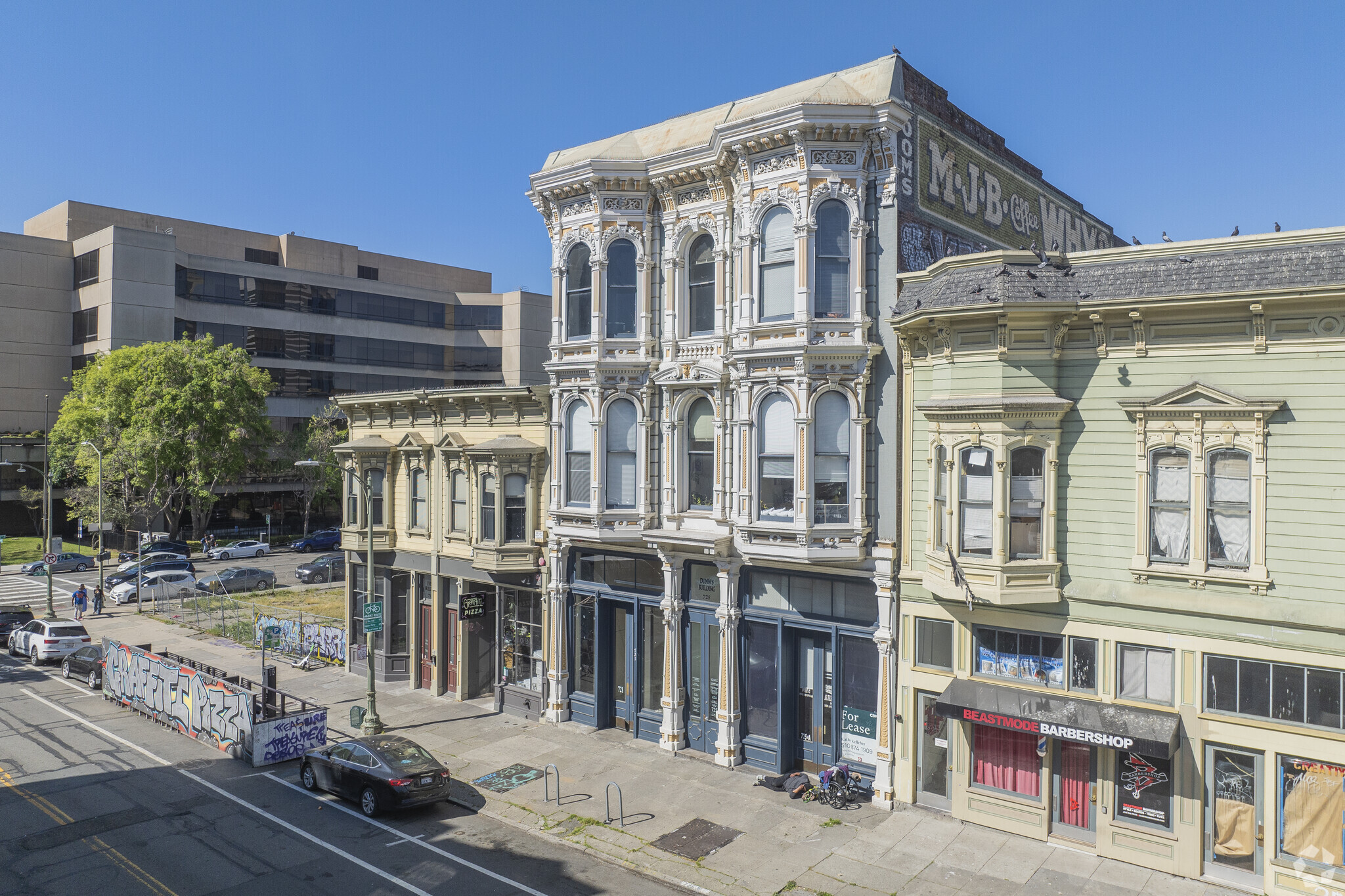 717 & 725 Washington Street portfolio of 2 properties for sale on LoopNet.ca Primary Photo- Image 1 of 13