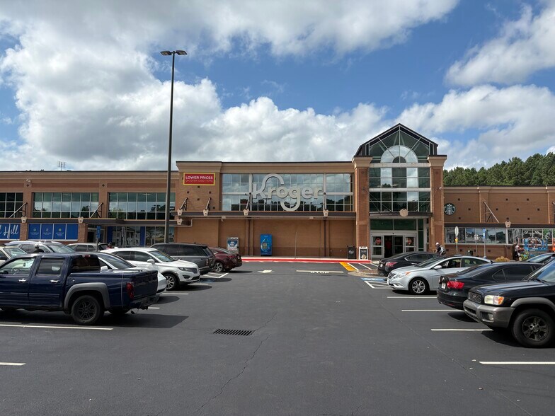 4919 Flat Shoals Pky, Decatur, GA à louer - Photo du bâtiment - Image 2 de 10