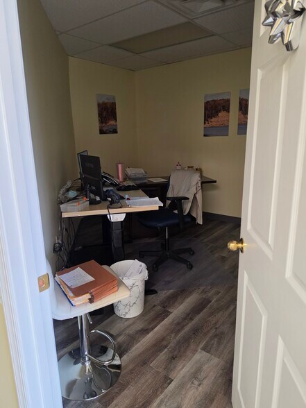 3140 W Ward Rd, Dunkirk, MD à louer - Photo intérieure - Image 3 de 19