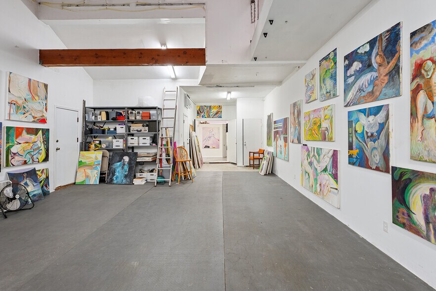 2847 S Robertson Blvd, Los Angeles, CA à vendre - Photo du bâtiment - Image 2 de 24