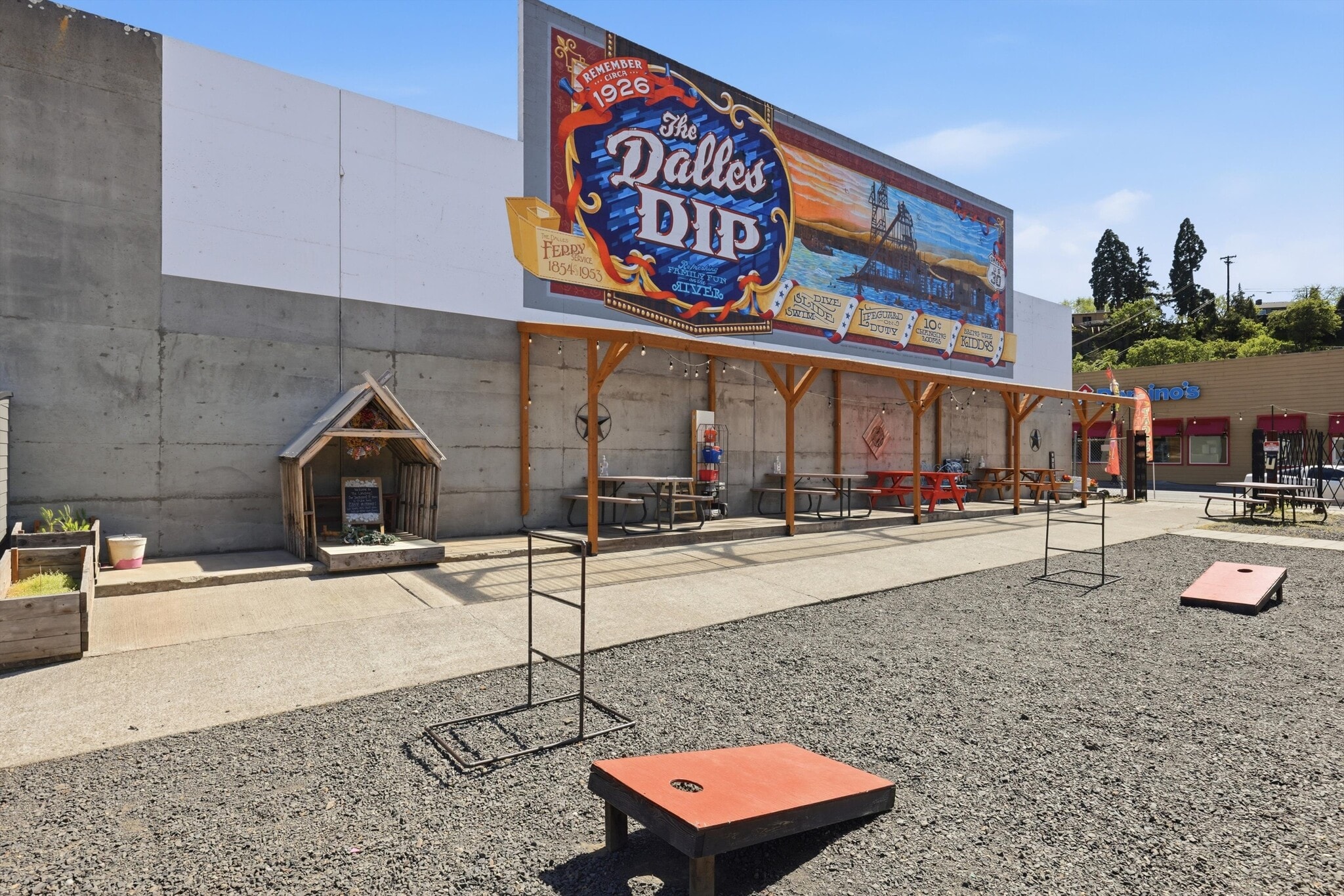 801 E 2nd St, The Dalles, OR à vendre Photo du bâtiment- Image 1 de 18