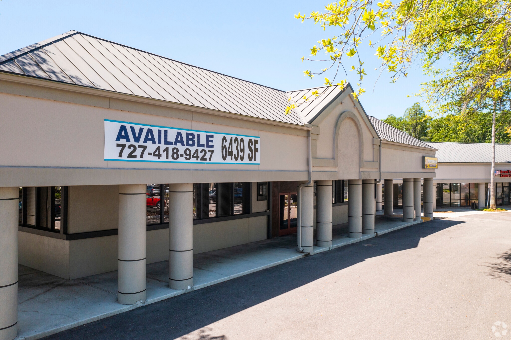 15305 Amberly Dr, Tampa, FL for lease Building Photo- Image 1 of 51