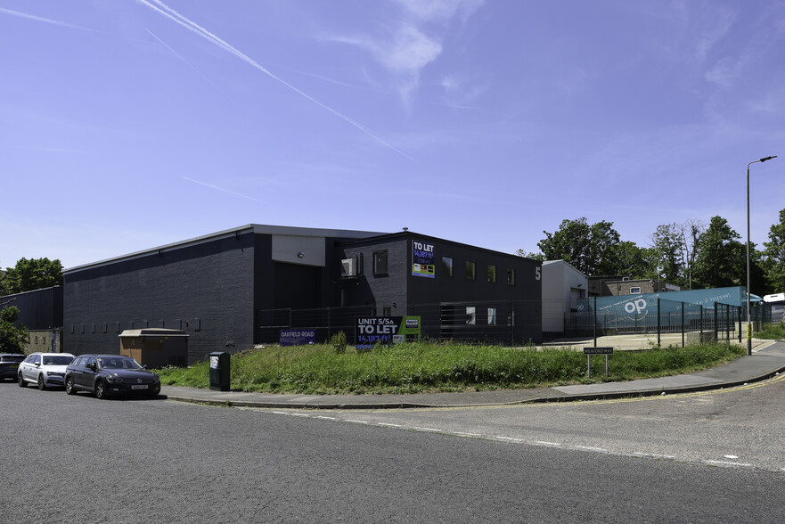 5 Oakfield Rd, London for lease - Building Photo - Image 1 of 5