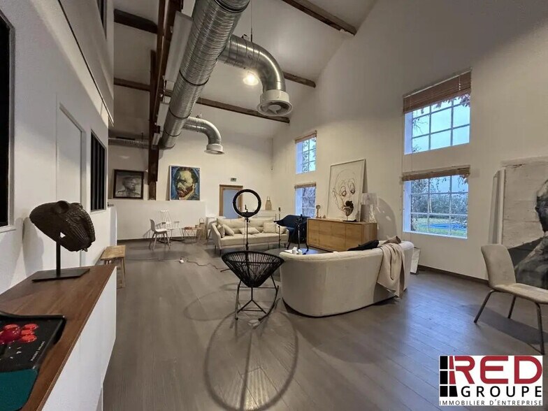 Bureau dans Aix-en-Provence à louer - Photo intérieure - Image 1 de 6