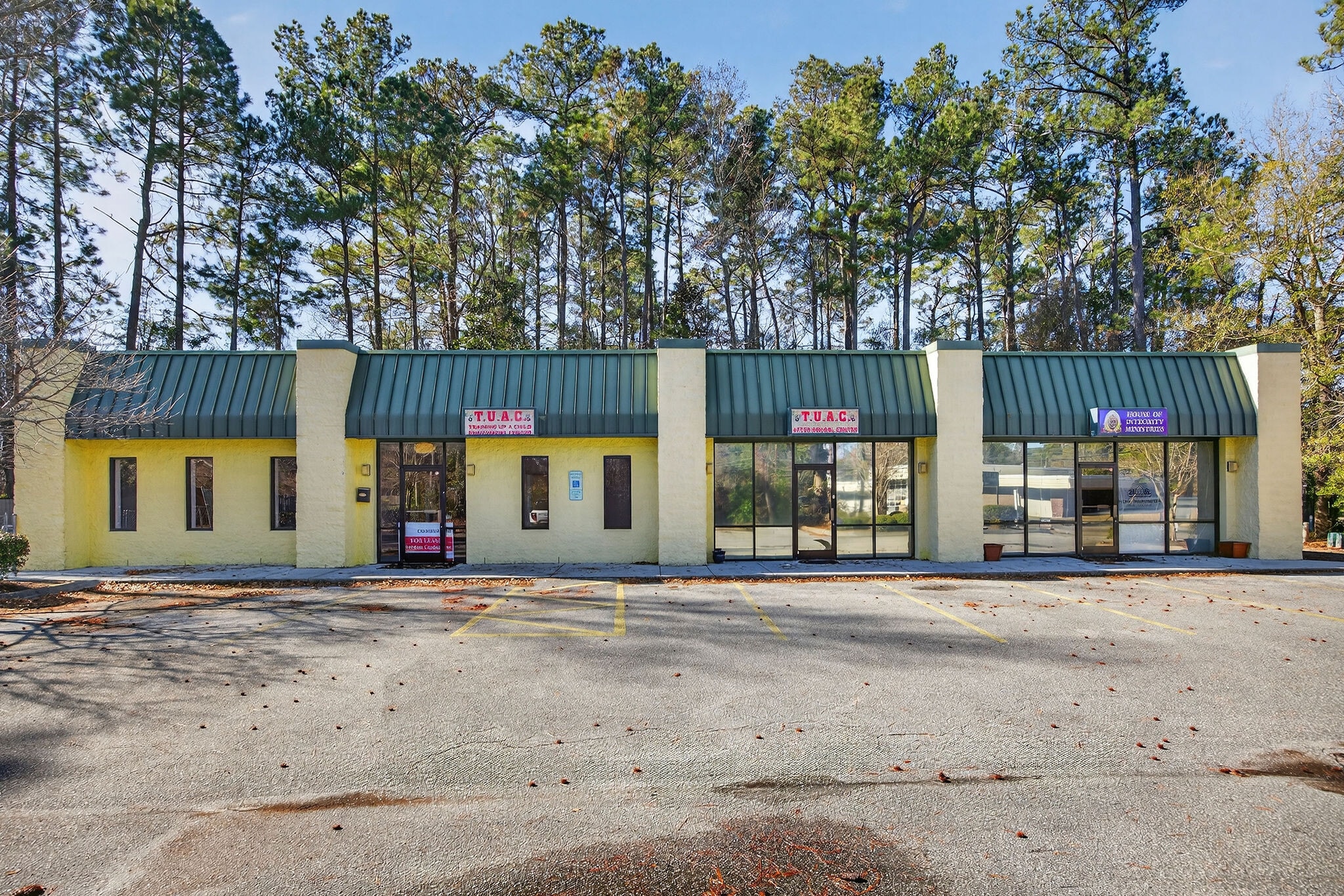 3910 Princess Place Dr, Wilmington, NC for lease Primary Photo- Image 1 of 55