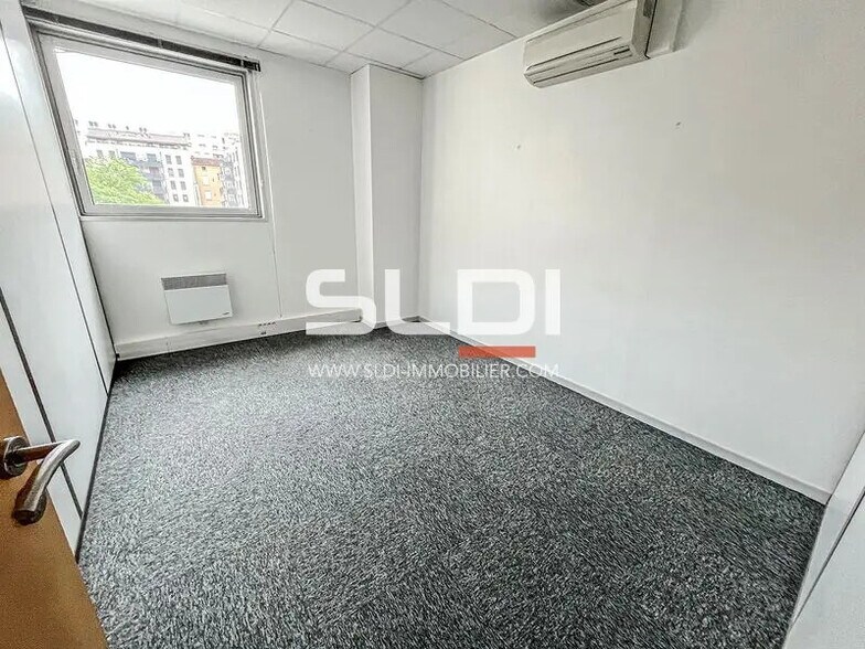 13-19 Rue Jean Bourgey, Villeurbanne à louer - Photo intérieure - Image 3 de 15