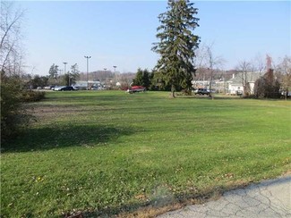 Plus de détails pour 2751 Darlington Rd, Beaver Falls, PA - Terrain à vendre