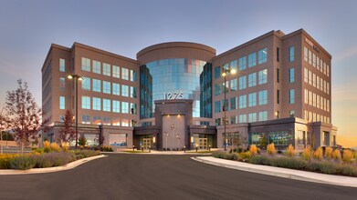 1275 W 1600 N, Orem, UT à louer Photo du bâtiment- Image 1 de 9