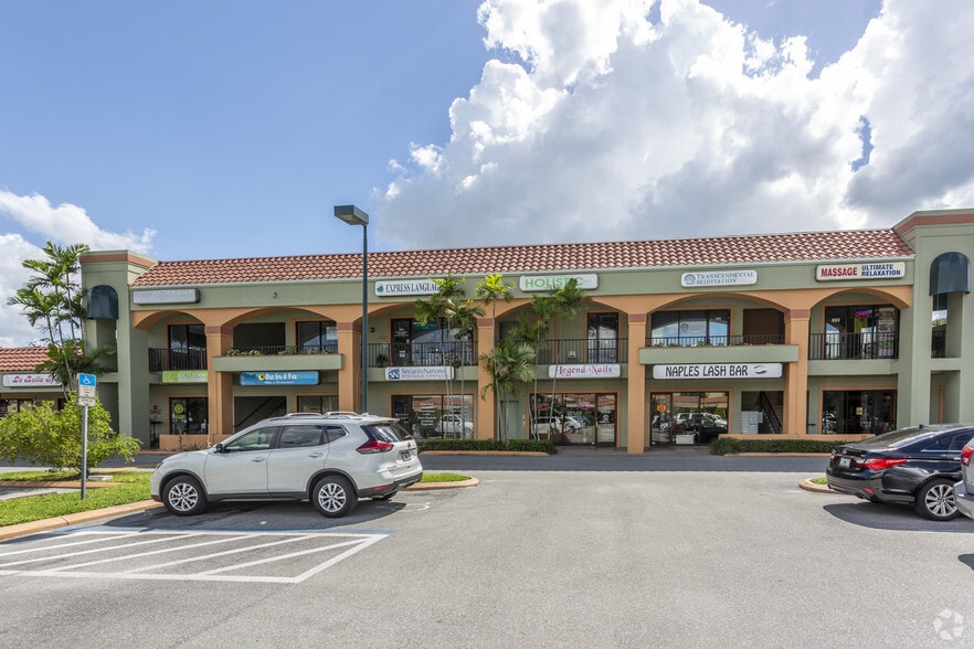 4947 Tamiami Trl N, Naples, FL for lease - Building Photo - Image 3 of 11