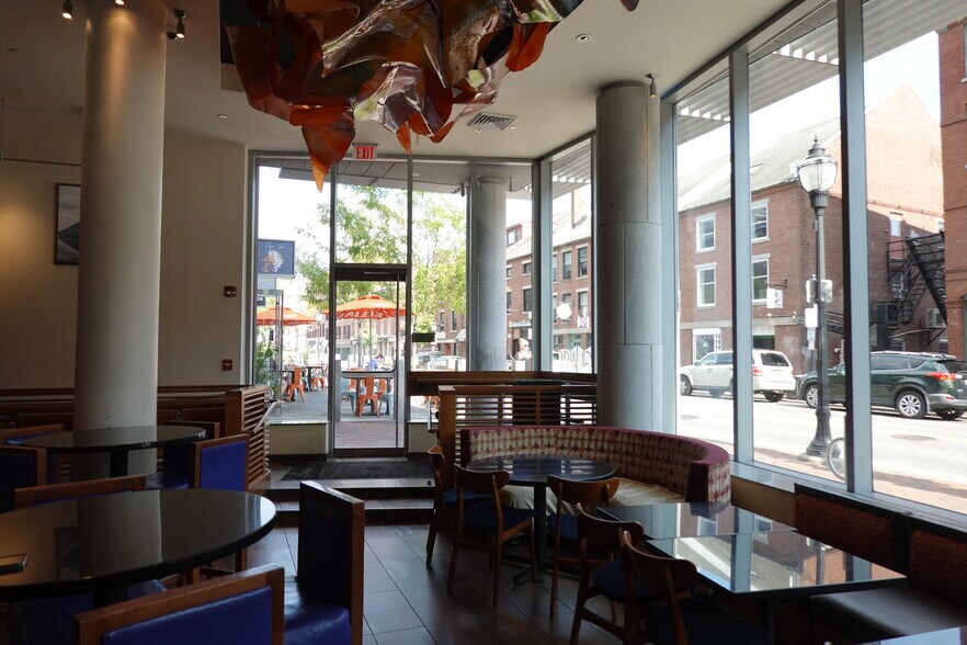 431 Fore St, Portland, ME for lease - Interior Photo - Image 2 of 5