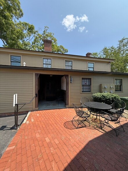 931 Main St, South Glastonbury, CT for lease - Building Photo - Image 3 of 15
