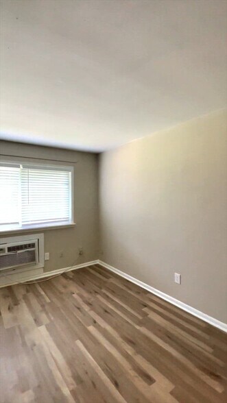 Huntsville, AL 35 Unit Portfolio portefeuille de 4 propriétés à vendre sur LoopNet.ca - Vidéo sur l’inscription commerciale - Image 3 de 43