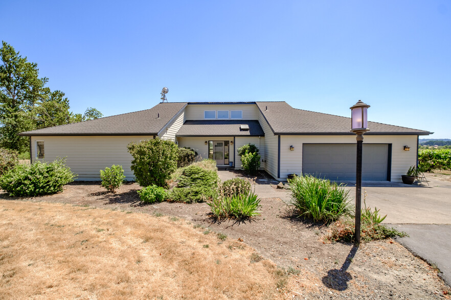 10845 Brateng Rd, Monmouth, OR for sale - Building Photo - Image 2 of 74