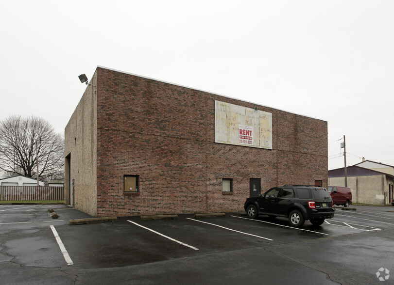 500 Bristol Pike, Bristol, PA for sale - Primary Photo - Image 1 of 1