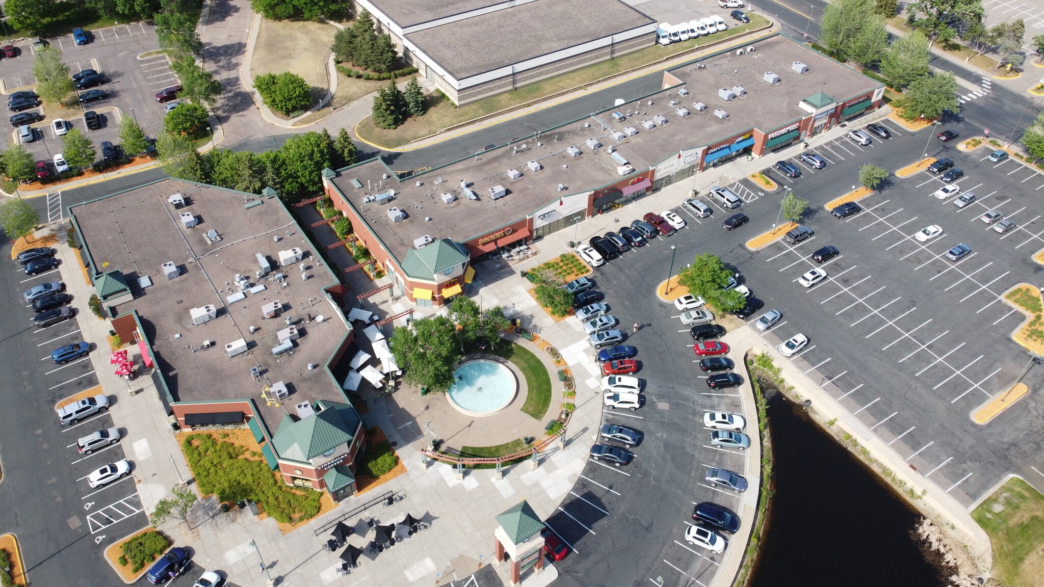 7600-7820 Olson Memorial Hwy, Golden Valley, MN for lease Primary Photo- Image 1 of 2