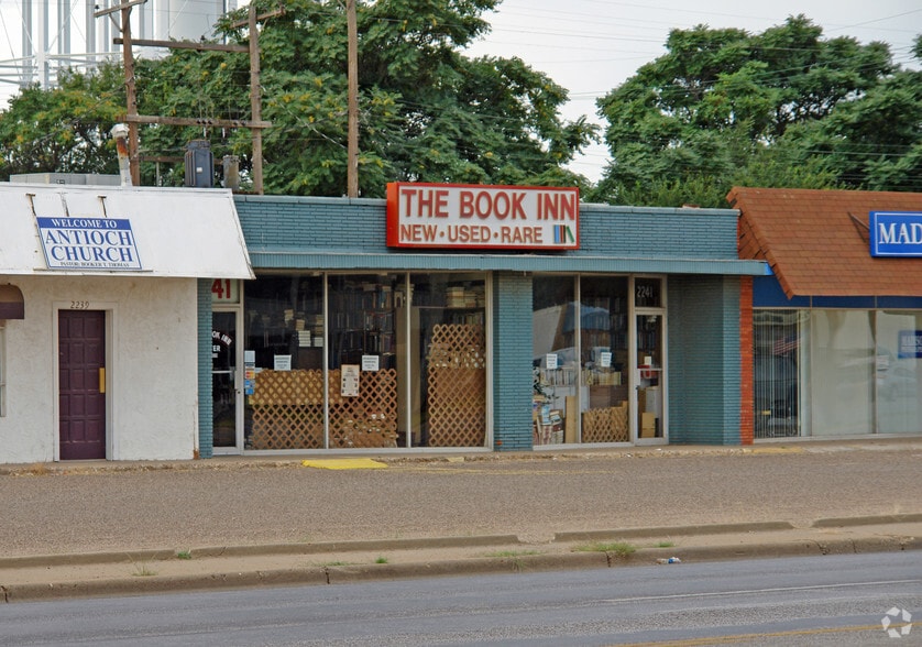 2241 34th St, Lubbock, TX for sale - Primary Photo - Image 1 of 15