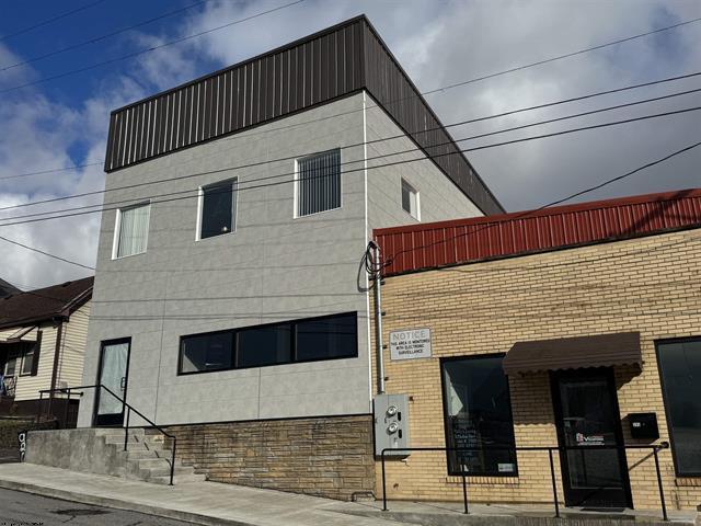 205 10th St, Fairmont, WV for sale Building Photo- Image 1 of 31