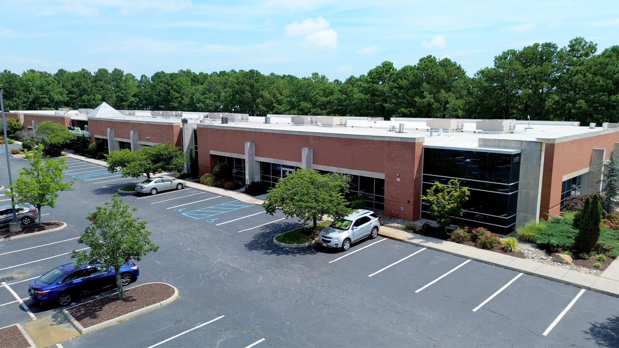 2875 Sabre St, Virginia Beach, VA for lease Primary Photo- Image 1 of 5