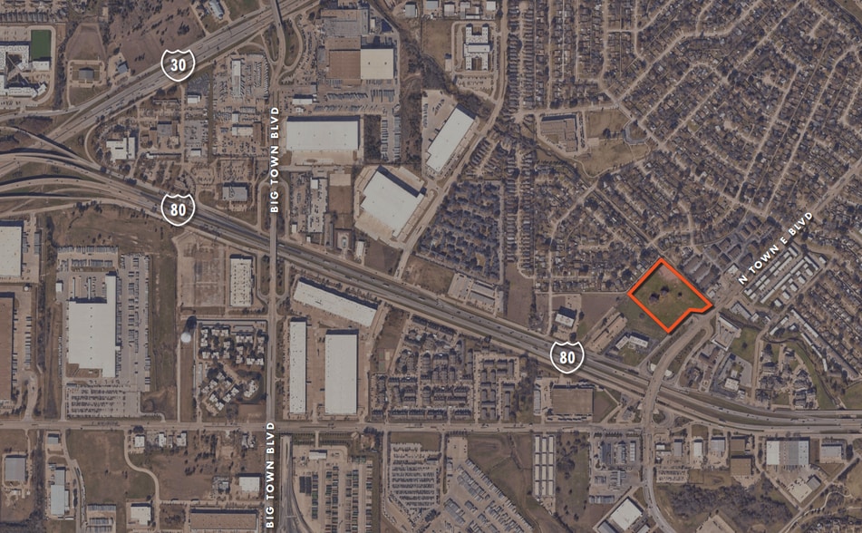 3900 N Town East Blvd, Mesquite, TX for sale - Building Photo - Image 2 of 2