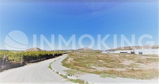 Plus de détails pour Terrain à vendre