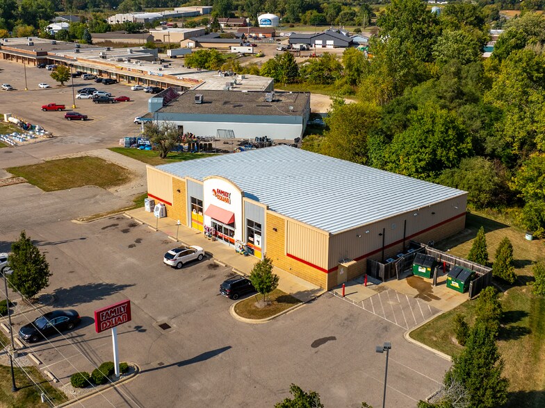 8883 Monroe Rd, Durand, MI à vendre - Photo du bâtiment - Image 2 de 3