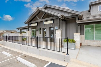 2901 Caballo Ranch Blvd, Cedar Park, TX for lease Building Photo- Image 2 of 23
