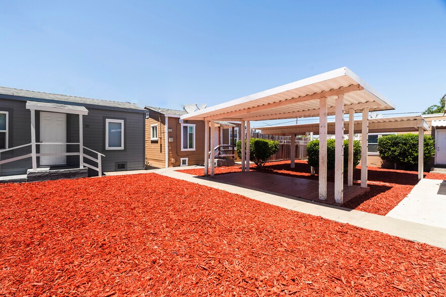 19-37 Washington St, Bay, Bay Point, CA à vendre - Photo du bâtiment - Image 2 de 25