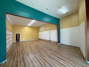 5300-5328 Long Beach Blvd, Long Beach, CA for lease Interior Photo- Image 2 of 9