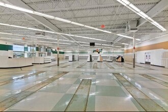 1100-1200 Meridian Dr, Plover, WI for lease Interior Photo- Image 2 of 12