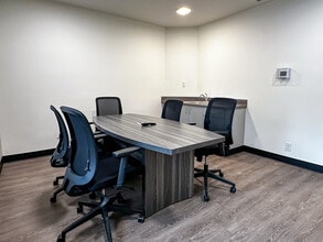 8101 SW Nyberg St, Tualatin, OR for lease Interior Photo- Image 1 of 3