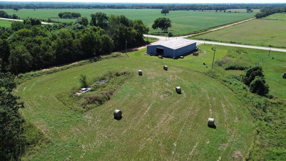 22920 Oklahoma 20 Hwy, Jay, OK à vendre - Photo du bâtiment - Image 2 de 5