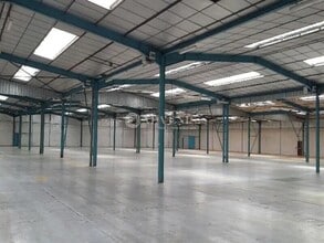 Industriel dans Coignières à louer Photo intérieure- Image 1 de 1