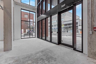 390-394 Bank St, Ottawa, ON à louer Photo intérieure- Image 1 de 3