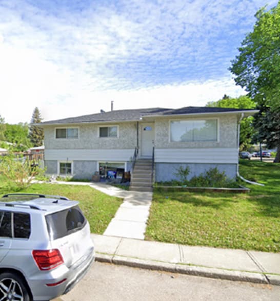1912 10 Av NE, Calgary, AB for lease - Primary Photo - Image 1 of 3