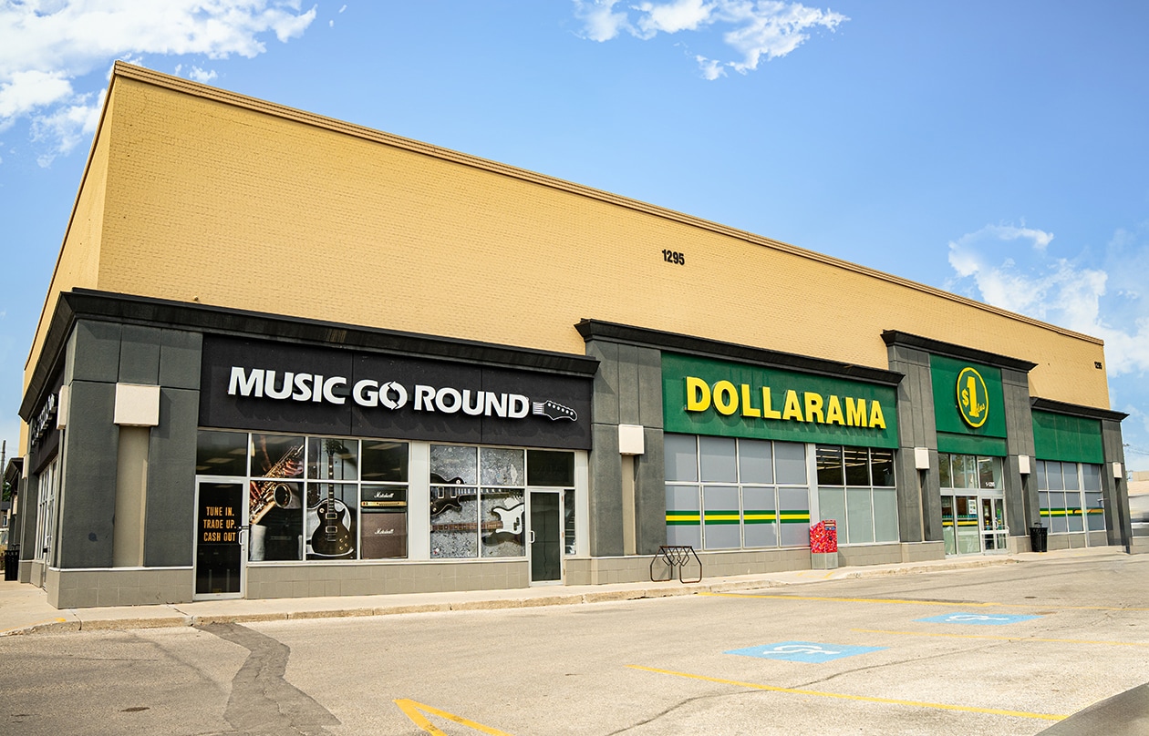 1295 Pembina Hwy, Winnipeg, MB for lease Primary Photo- Image 1 of 7