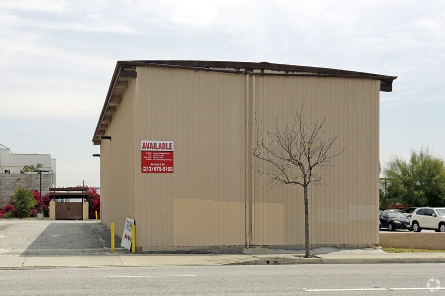 8614 Valley Blvd, Rosemead, CA à vendre - Photo du bâtiment - Image 2 de 41
