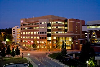 Plus de détails pour 805 Saint Vincents Dr, Birmingham, AL - Médical à louer