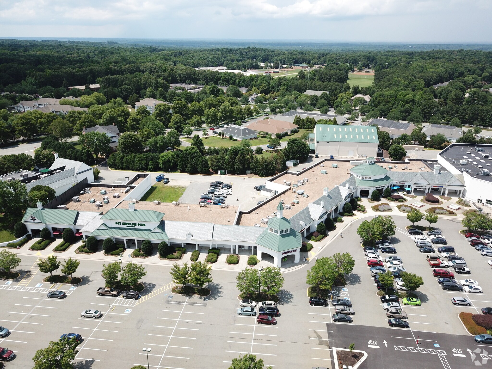 11400-11500 W Huguenot Rd, Midlothian, VA à louer Photo du bâtiment- Image 1 de 9