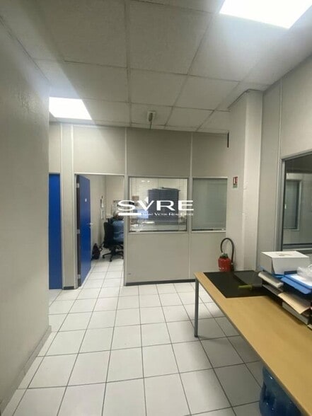 Bureau dans Marseille à louer - Photo du bâtiment - Image 2 de 5