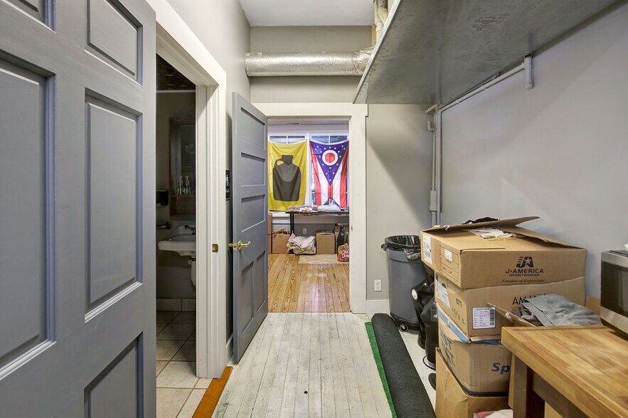29-31 N Sandusky St, Delaware, OH à vendre - Photo du bâtiment - Image 3 de 11