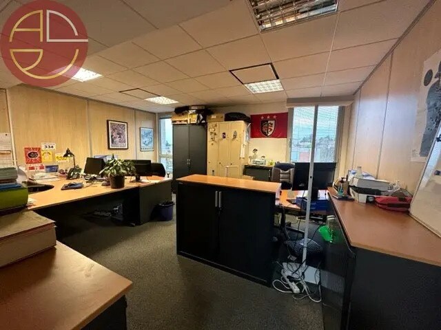 Bureau dans Toulouse à louer - Photo du bâtiment - Image 2 de 6