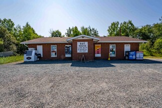 Plus de détails pour 1014 Hwy 17 E, Wahnapitae, ON - Vente au détail à vendre