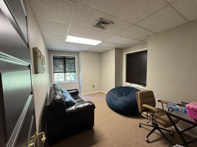 180 Old Tappan Rd, Old Tappan, NJ 07675 - Unit 4C - - Interior Photo - Image 1 of 13