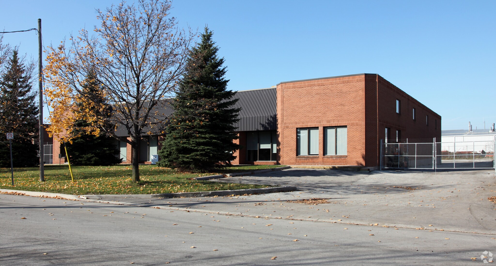 6 Indell Ln, Brampton, ON for sale Primary Photo- Image 1 of 1