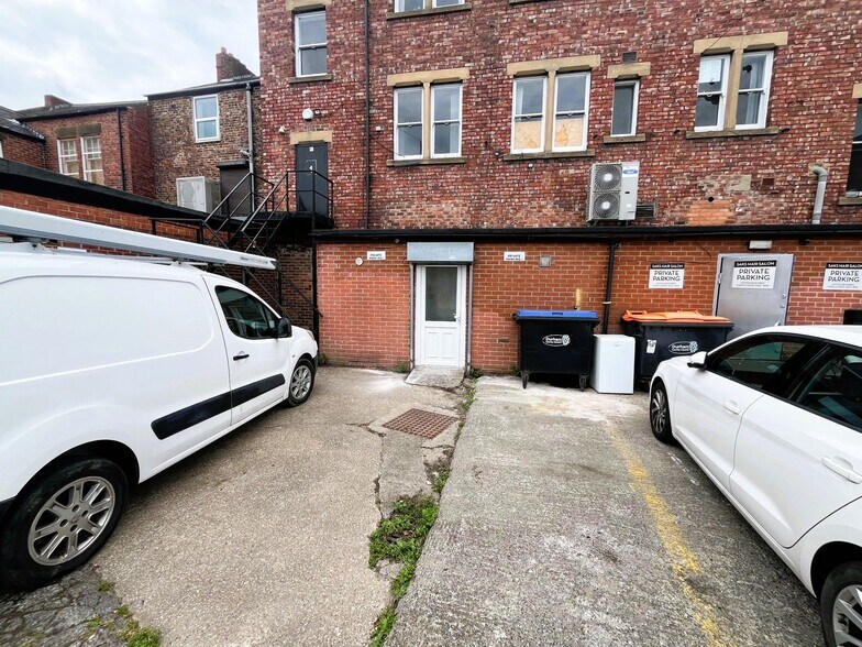 84 Front Street, Chester Le Street à louer - Photo du bâtiment - Image 2 de 2