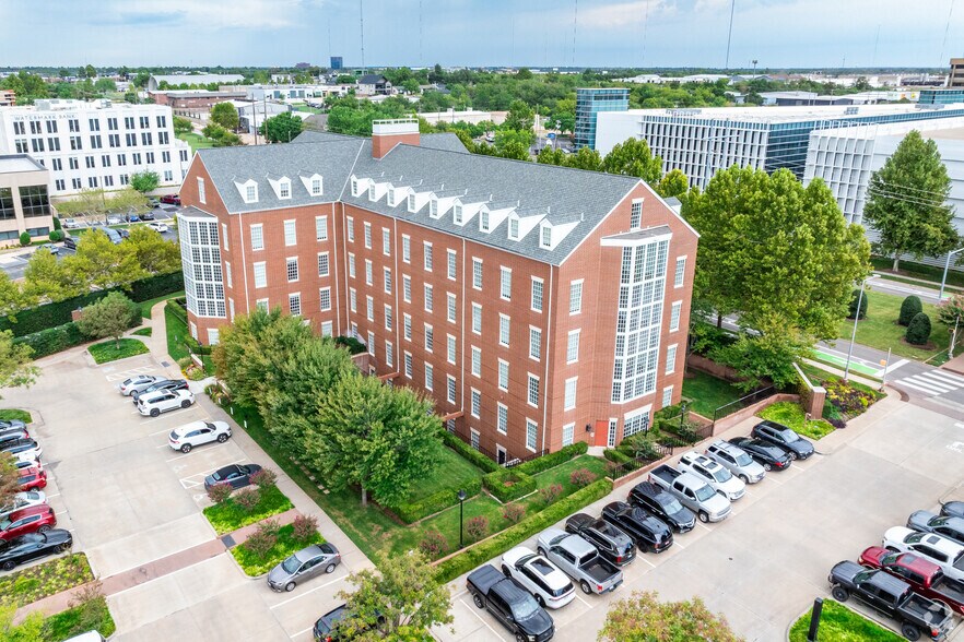 6301 N Classen Blvd, Oklahoma City, OK for sale - Aerial - Image 3 of 7