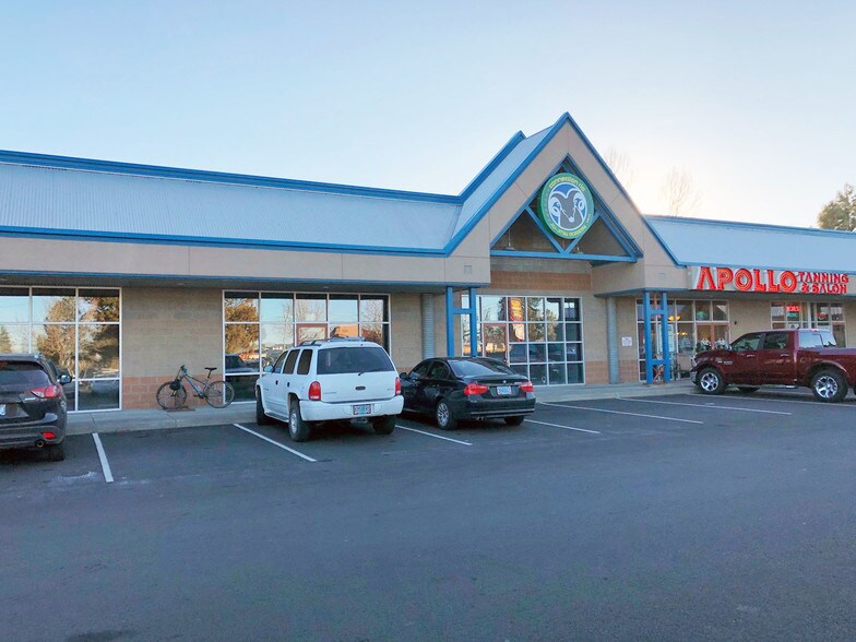 61470 S Highway 97, Bend, OR à louer - Photo principale - Image 2 de 8